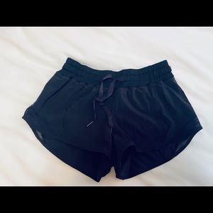 🖤Lululemon shorts🖤